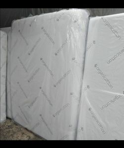 Mattresses 10" Brand New Queen Size Bed  Memory Foam Mattress Only || Colchon Queen de Esponja Memory Nuevo Colchones