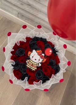 Hello Kitty Pennywise Red and Black Rose Bouquet
