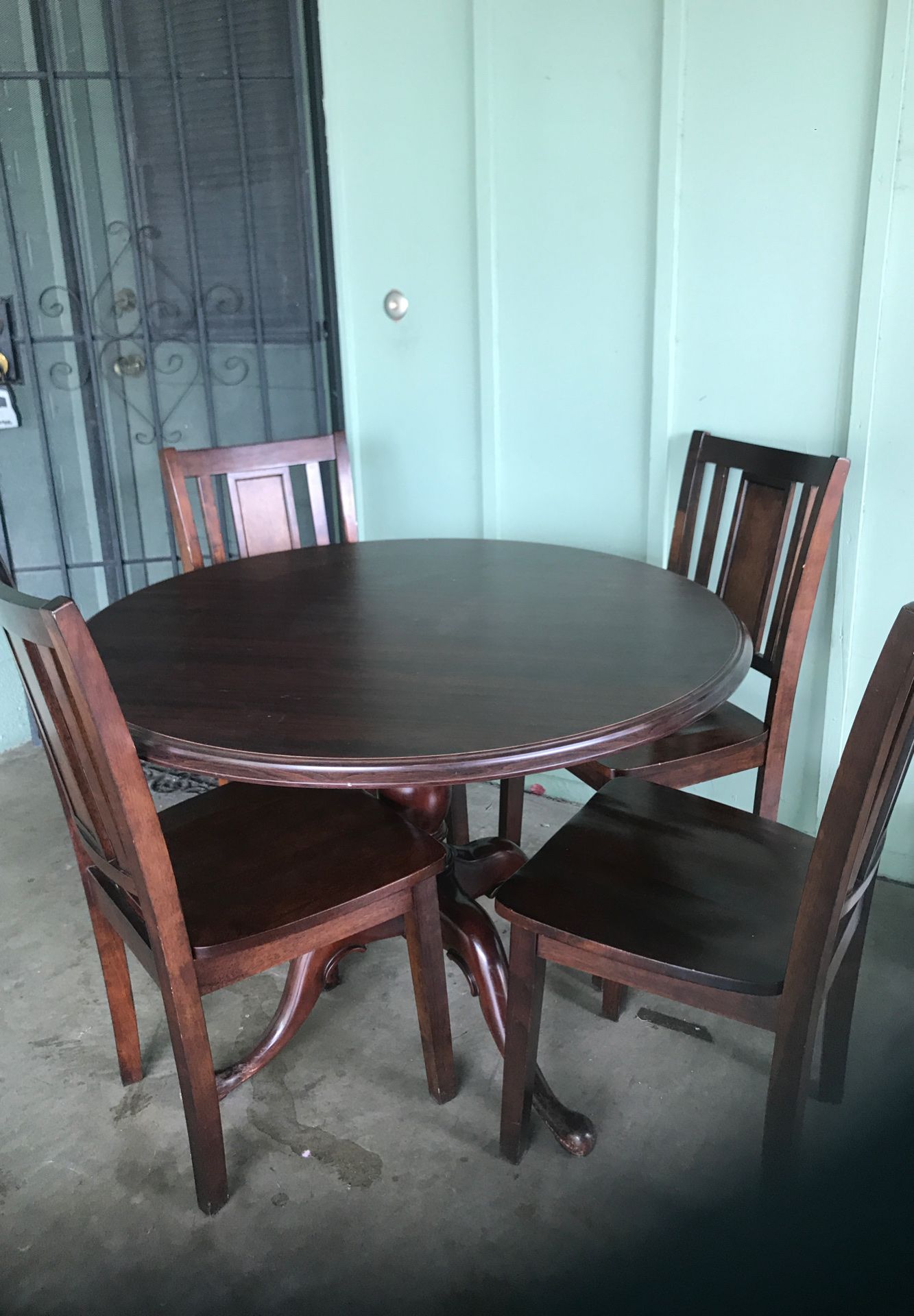Dining and table set 4 chairs
