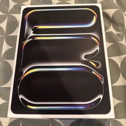 Unlocked Apple iPad Pro 13" M4 256GB Space 