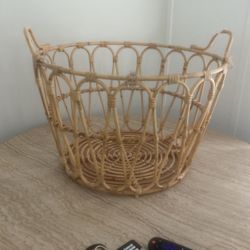 Wicker basket 