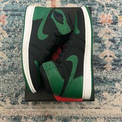 Air Jordan 1 Retro High - Green Size 10 M