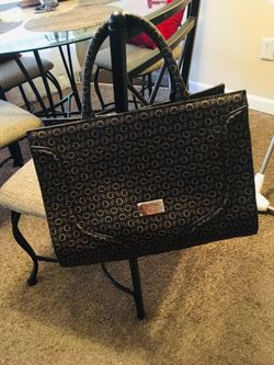 Guess Hand Bag