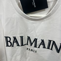 Balmain Luxury T Shirt Size M
