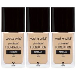 6 Pieces Of Wet n Wild Photo Focus Matte Liquid Foundation Porcelain, Vegan & Cruelty-Free