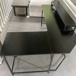Black “L” Desk