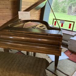 Baby Grand  5’7”. Mahogany. 105 Yrs.  Plays Beautifully when tuned 