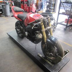 PARTED OUT - 2004 04-05 Suzuki GSXR 600 GSXR600 - Motorcycle parts - 105021