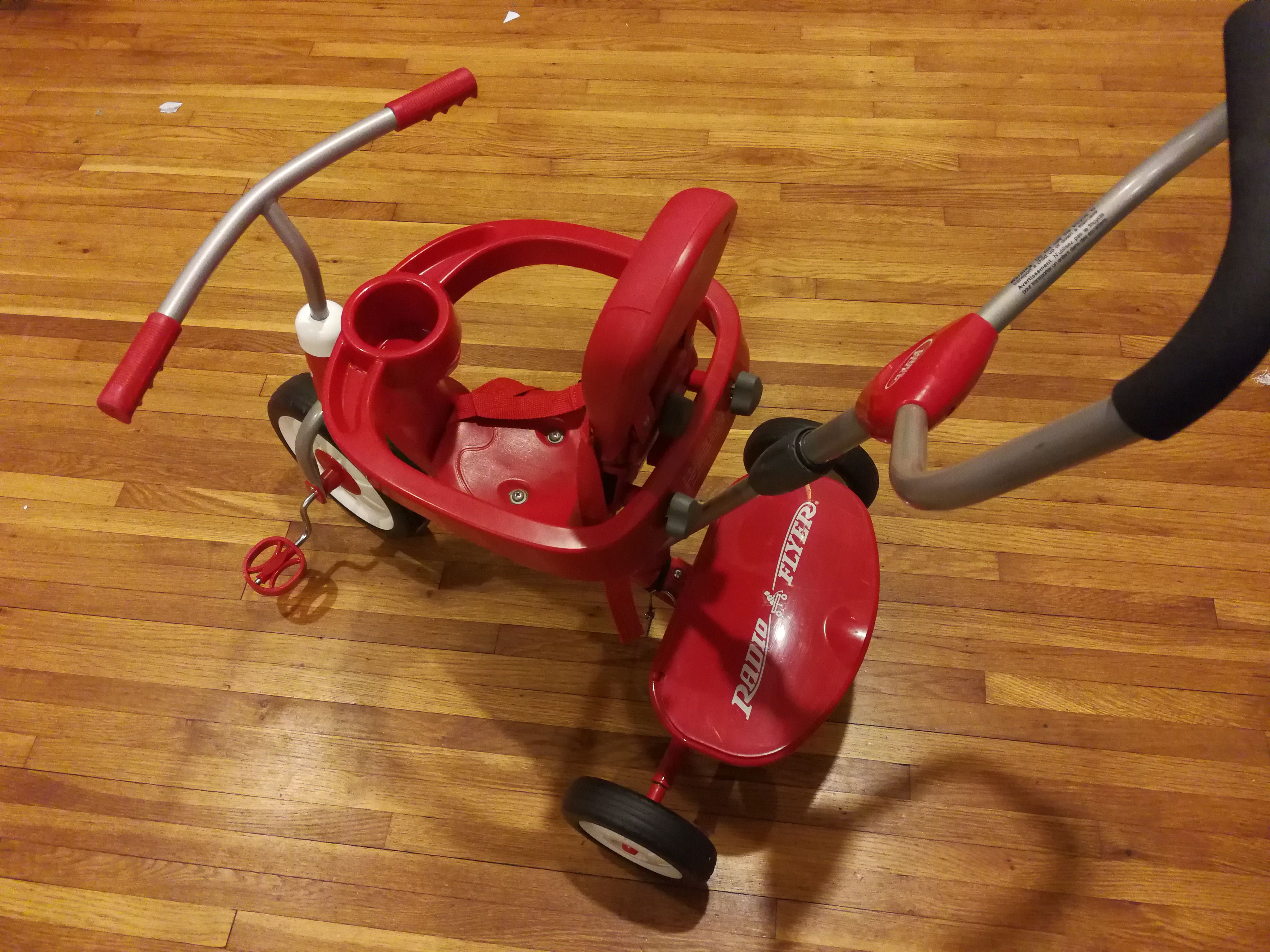 Radio Flyer Steer and Stroll Trike