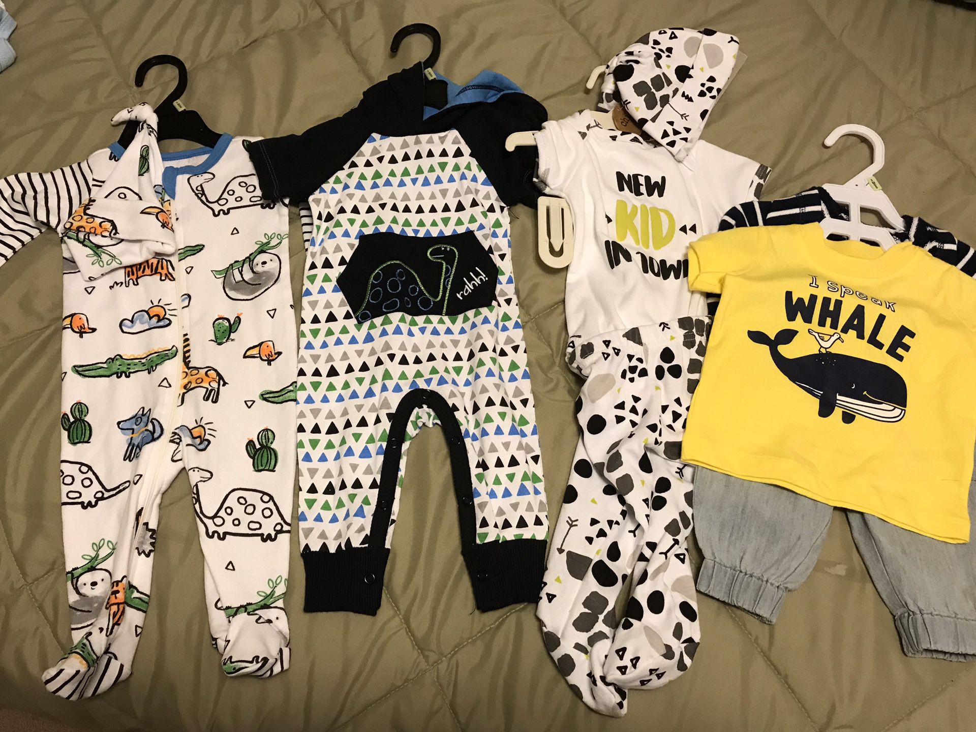 New 3 Month baby clothes