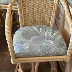Tall Table And Bar Chairs