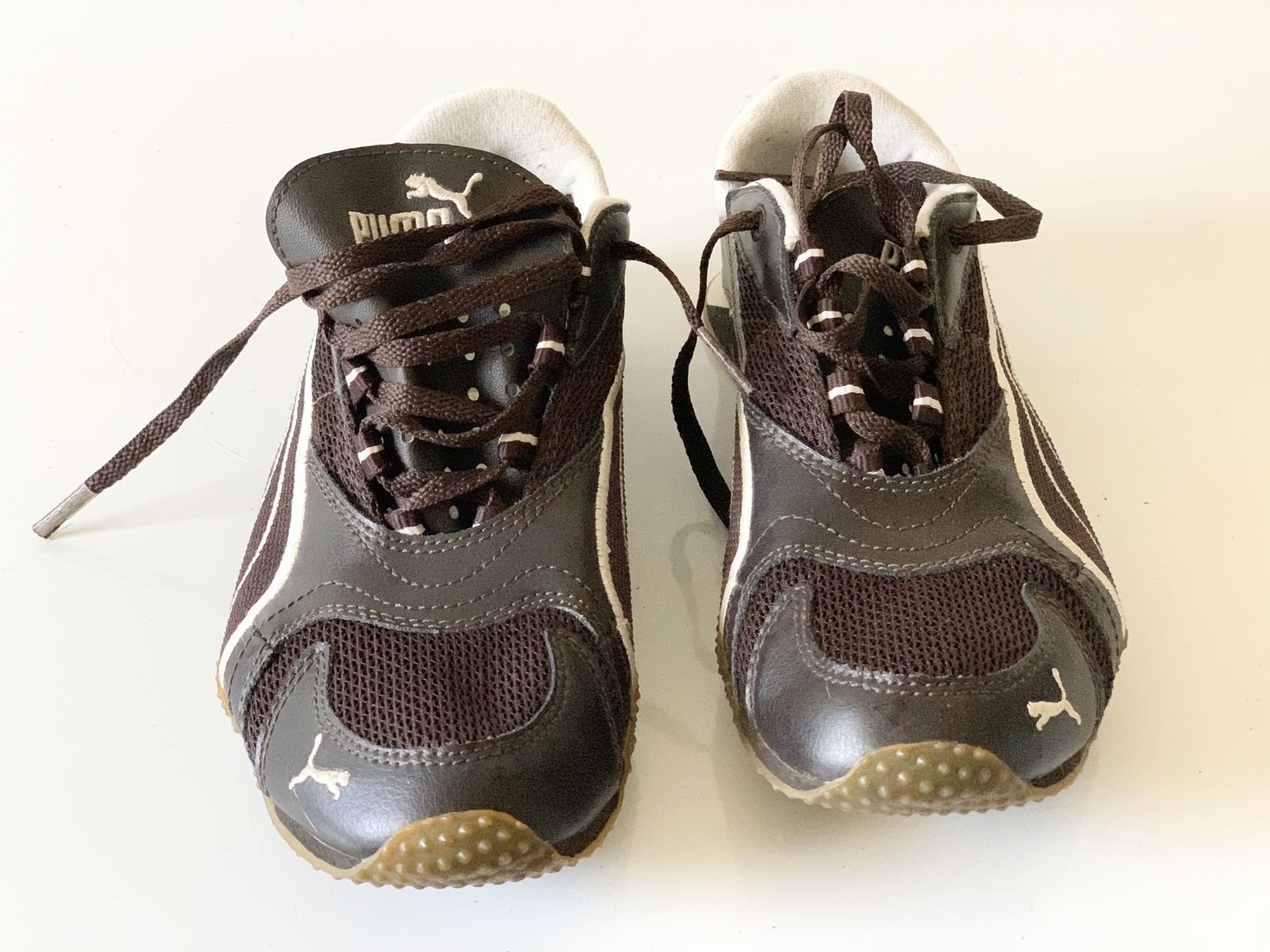 Women’s size 7 Puma