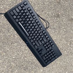 Razer Cynosa Lite Chroma RGB Backlit Membrane Wired Gaming Keyboard RZ03-0274