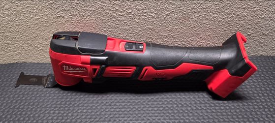Milwaukee Multi-Tool