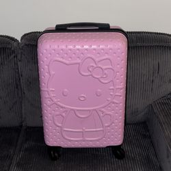 Hello kitty Suitcase 