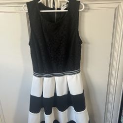 Girls’ Beautiful Dress Size Small