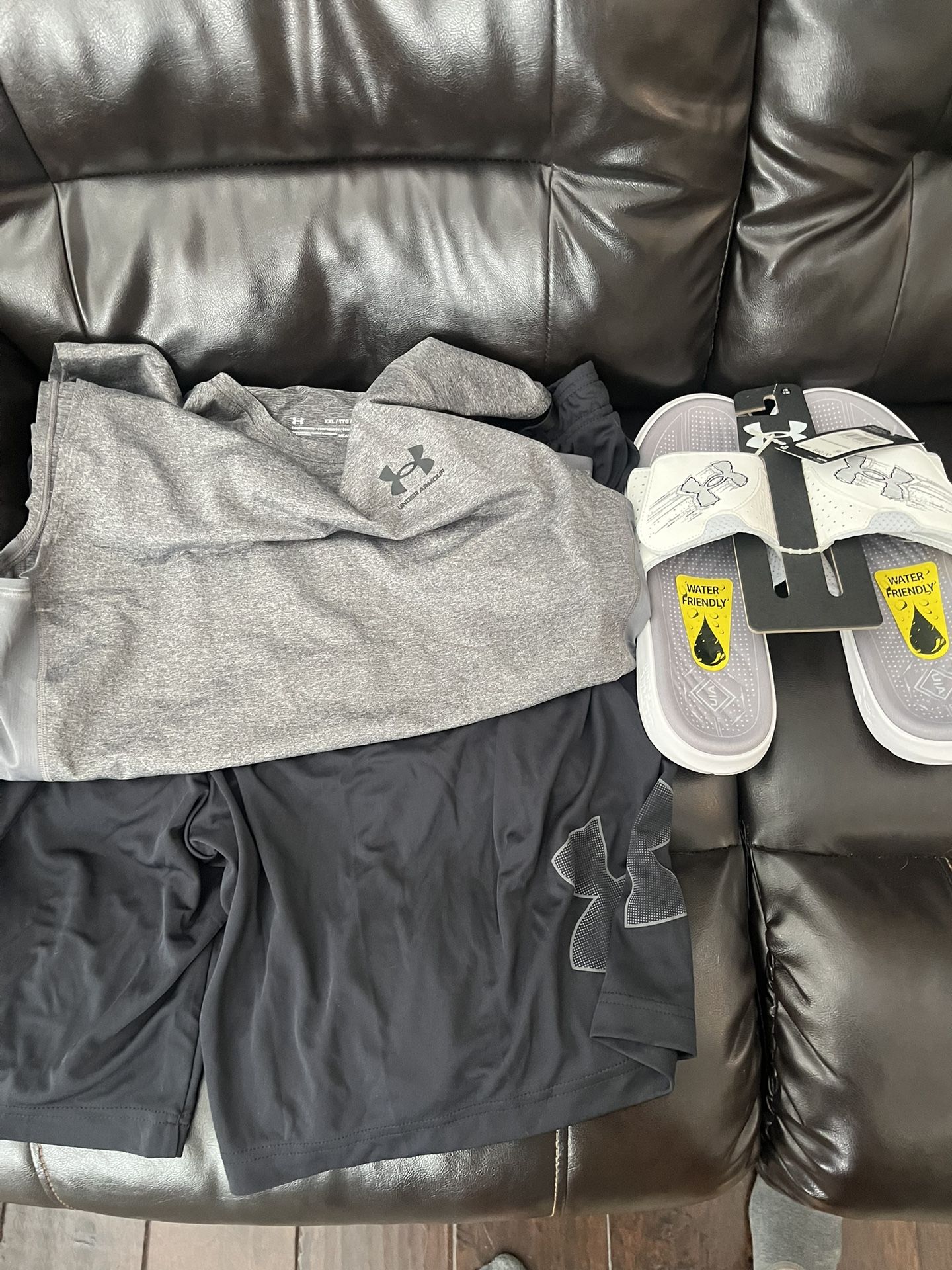 Under Armor Mens Size XXL