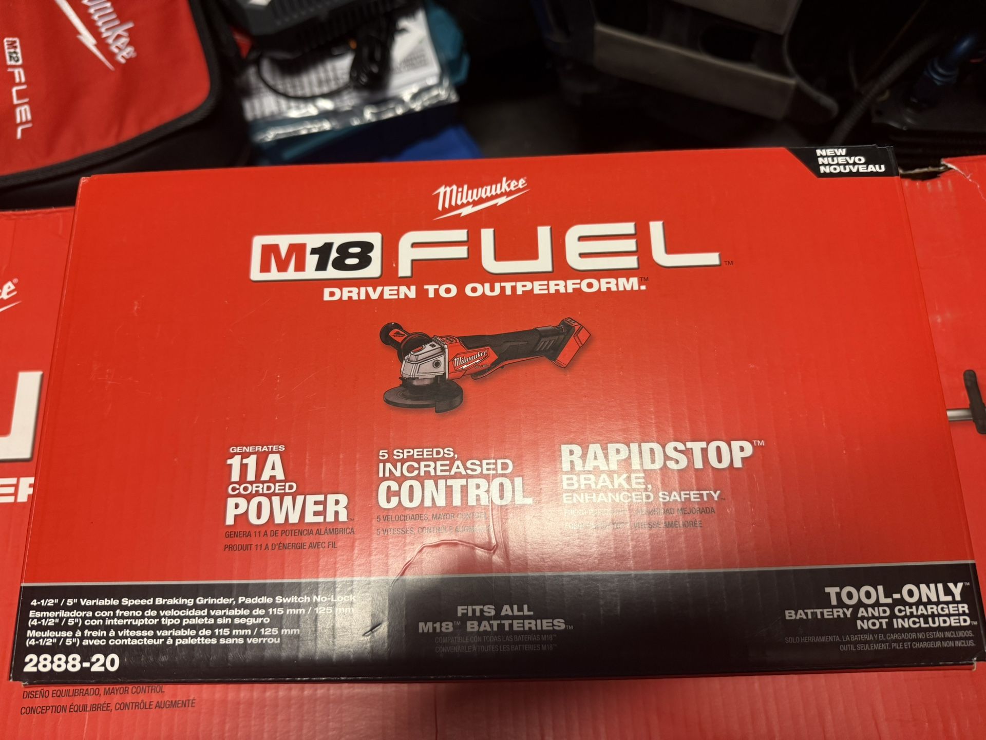 Milwaukee M18 Fuel Variable Speed 4 1/2-5 Inch Grinder Brand New Tool Only 2888-20
