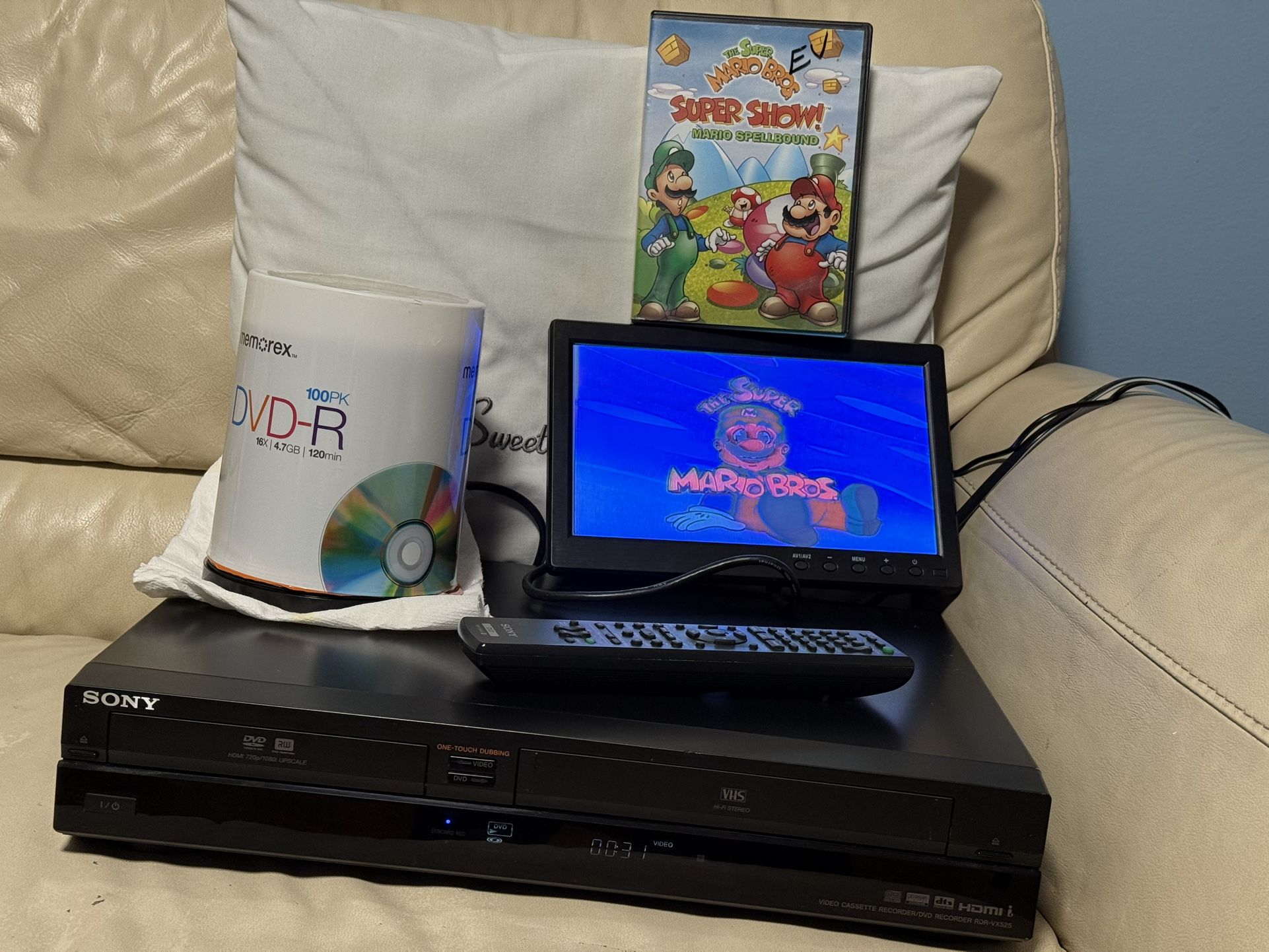 Sony RDR-VX525 DVD Recorder VCR VHS HDMI With Recording DVDs Working Good