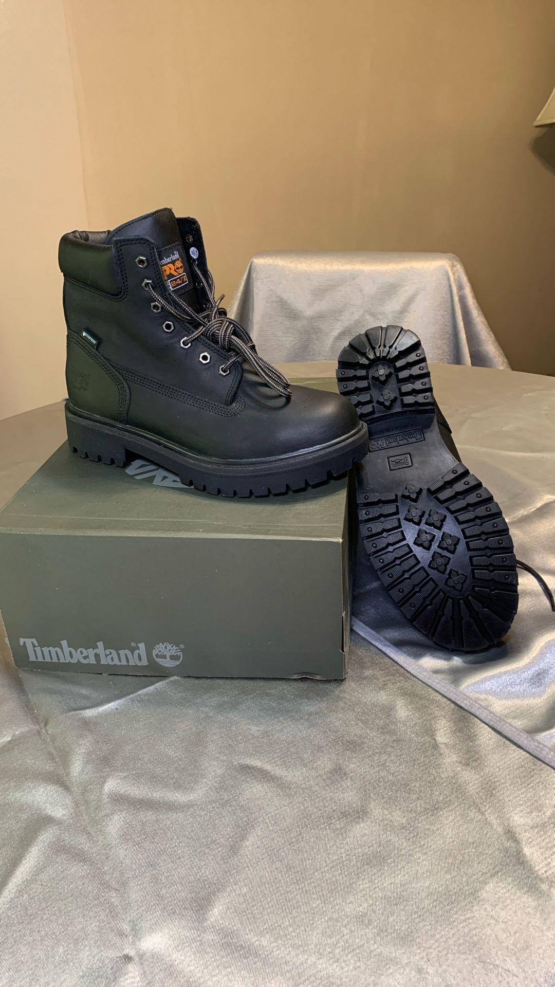 Timberland Pro Men’s Steel-toe (bulk)Workboot size (10 1/2