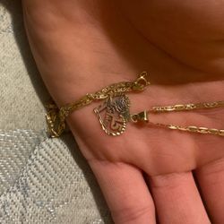 15 Años REAL GOLD womens Necklace