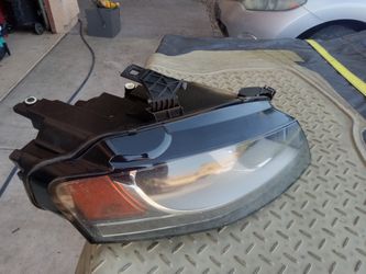2010 Audi A4 Headlight Passenger