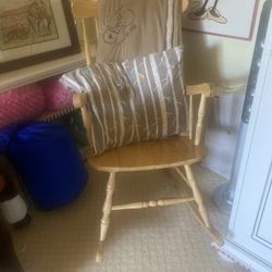Rocking Chair 