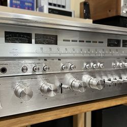 Pioneer SX-1280 Receiver Completely Restored, New Veneer, Walnut Sides, Recapped And Every Board Rebuilt. 