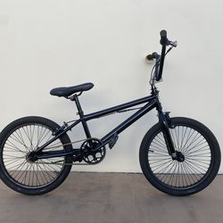 20” mongoose freestyle Bmx bike