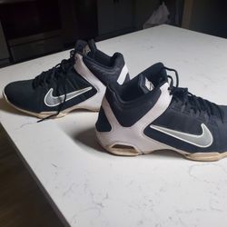 Nike 12 Men High Top Sneakers Black White