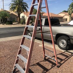 8’ Fiberglass Ladder 