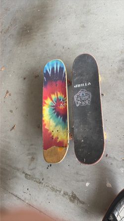 Skateboards with independent trucks