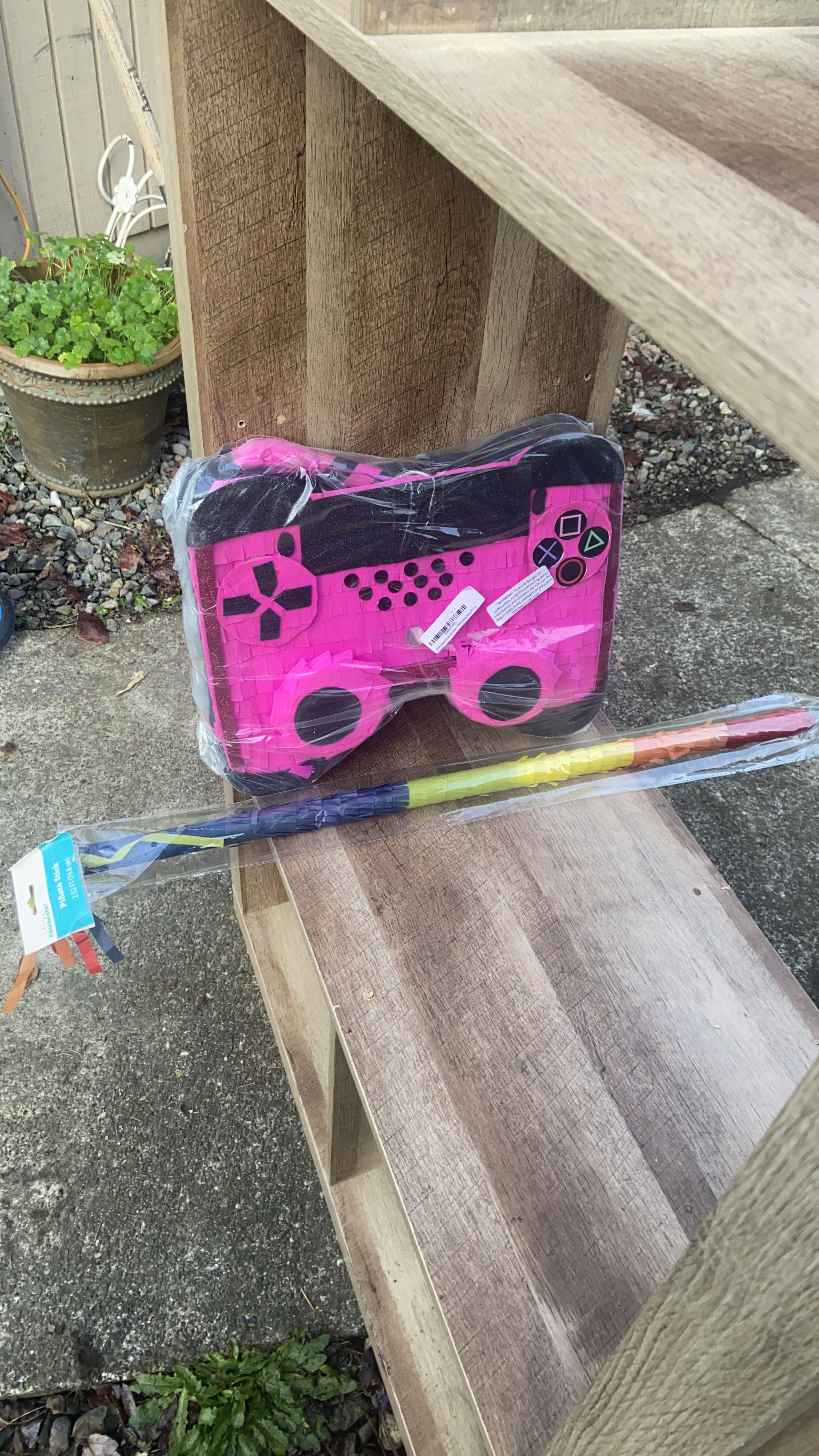 Pink Gaming Controller Pinyata