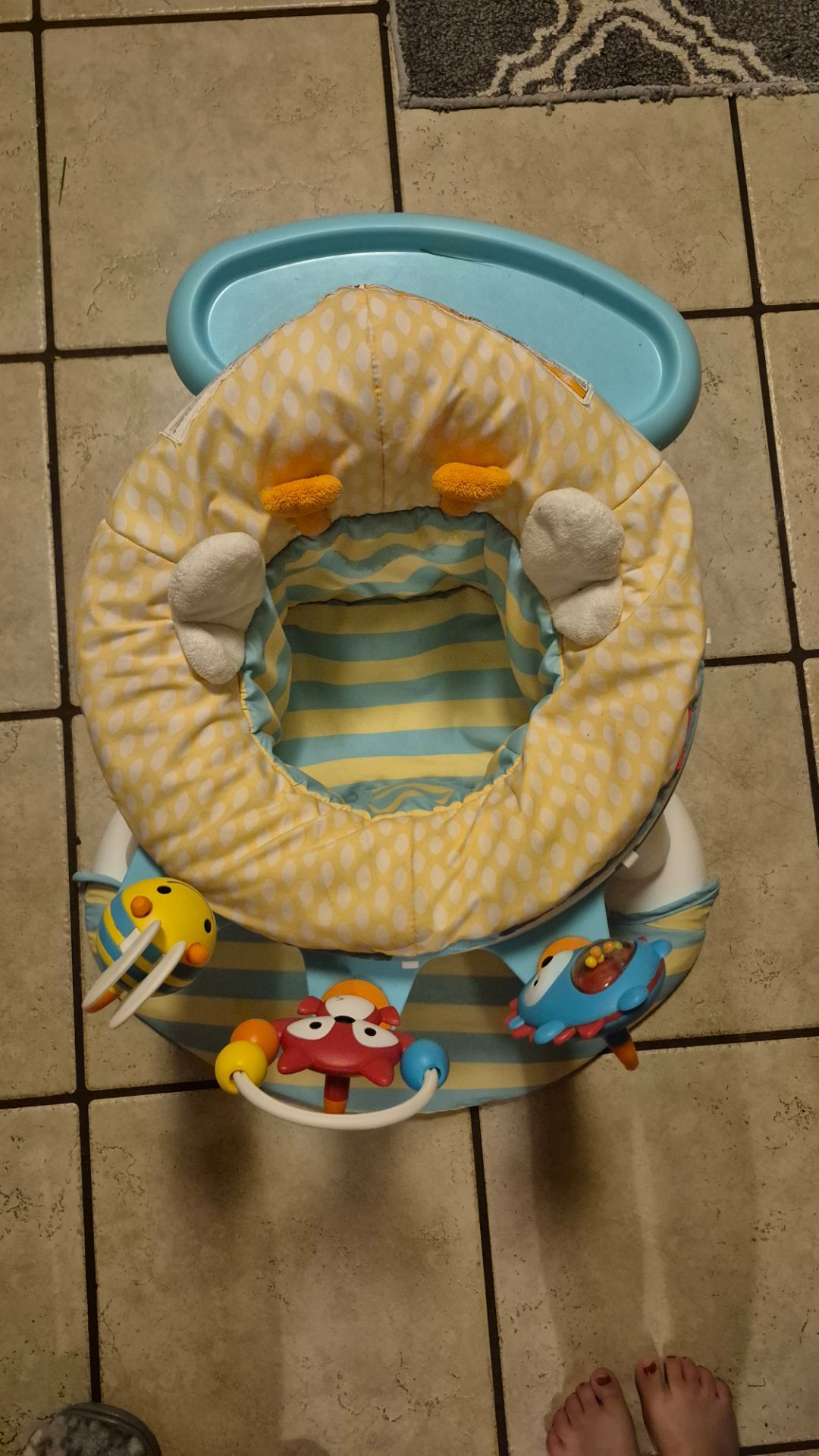 Skip Hop 2-in-1 Sit-up Activity Baby Chair in great condition.