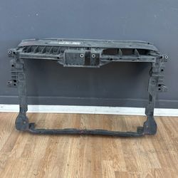 2009 2010 2011 2012 2013 2014 2015 2016 VOLKSWAGEN TIGUAN RADIATOR SUPPORT OEM
