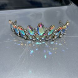 Crowns 