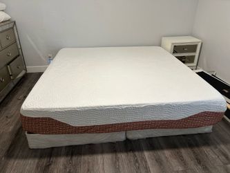 Cal king mattress with box