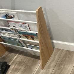 Kids Bookshelf