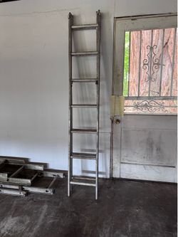 Miscellaneous Extension Ladders