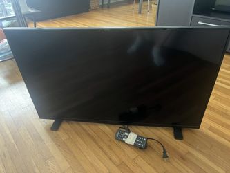 Insignia 39” LED 720p Television
