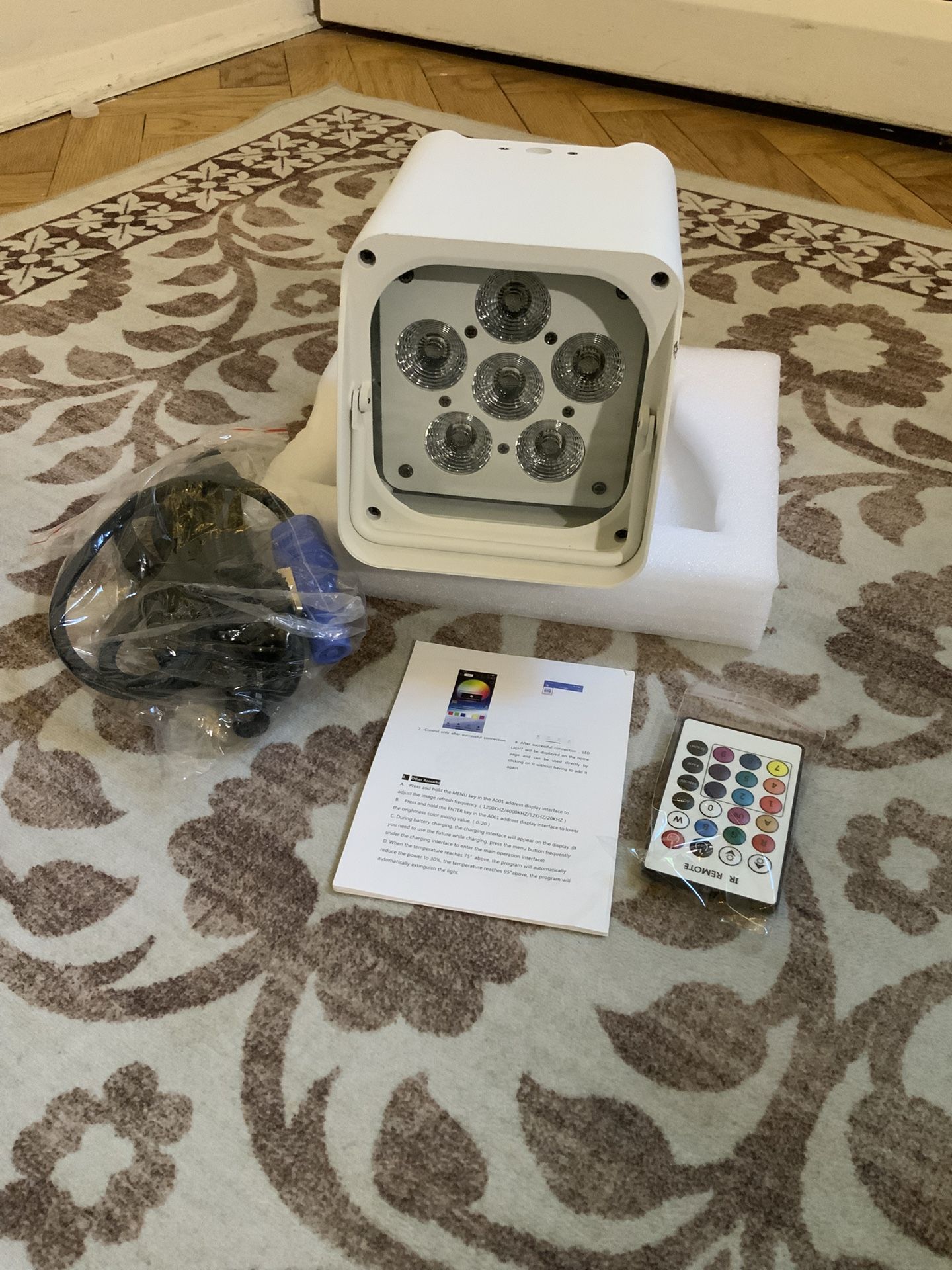Battery Powered Stage Lights, 9600mAh Rechargeable Par Can Lights 6x18W