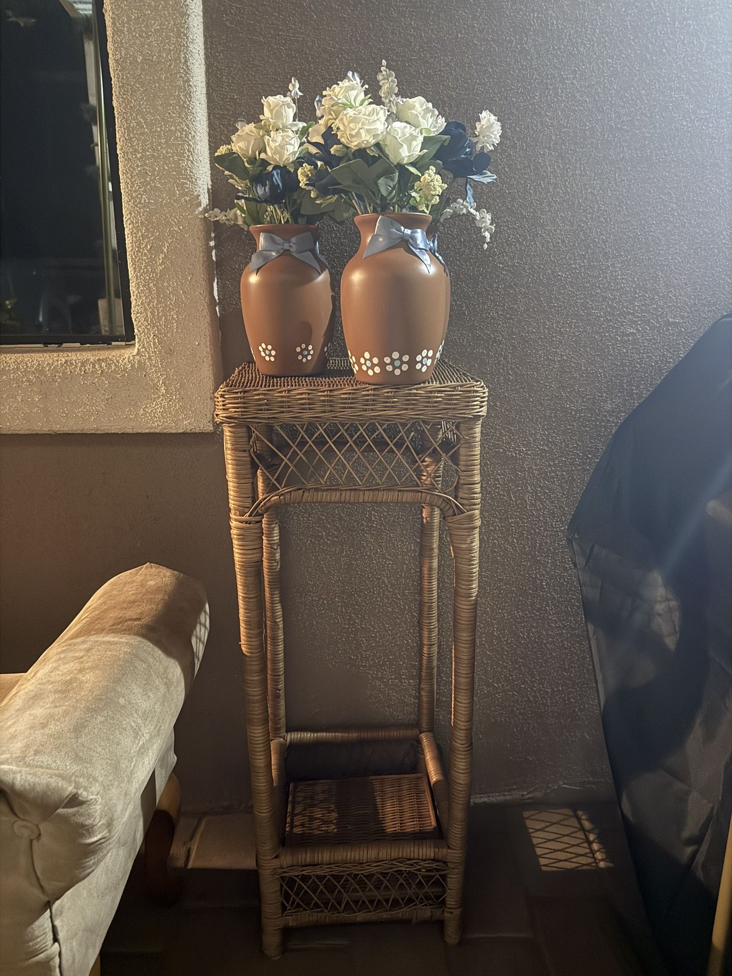 Jaros For Baby shower And Stand