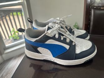 Puma size 3c