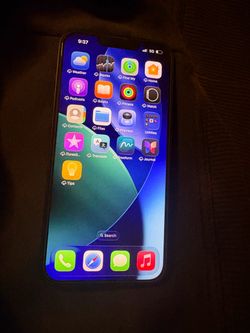 iPhone 16e
