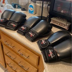 Kick Boxing 16$ Each 12 Oz Like New