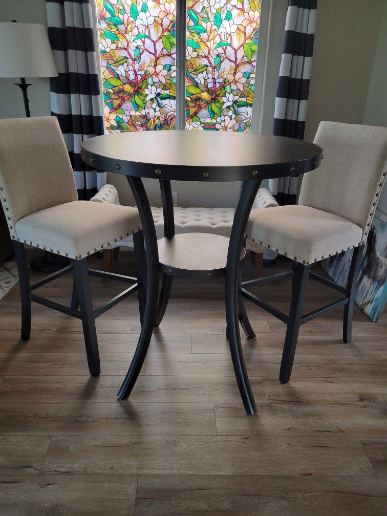 Pub Height Table And 2 Chairs for Sale in Linda, CA OfferUp