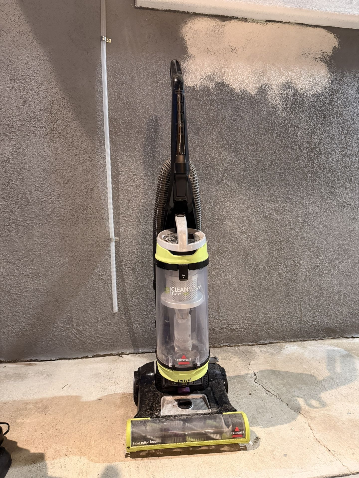 Bissell CleanView Bagless Vacuum