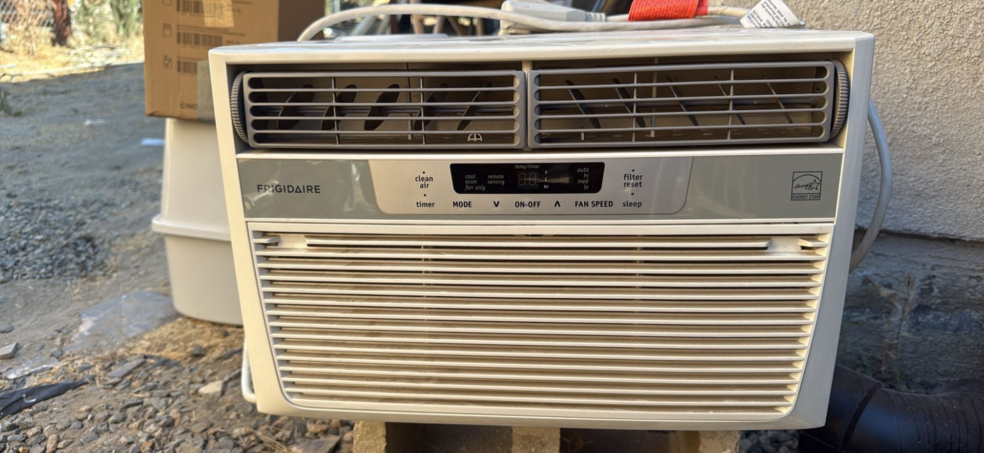 Air Conditioner Ac Unit Frigidaire