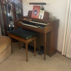 Piano/ Organ With Chair and Sheet Music Starter Piano