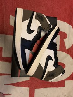 Jordan 1 High Mocha  Size 5 Womens